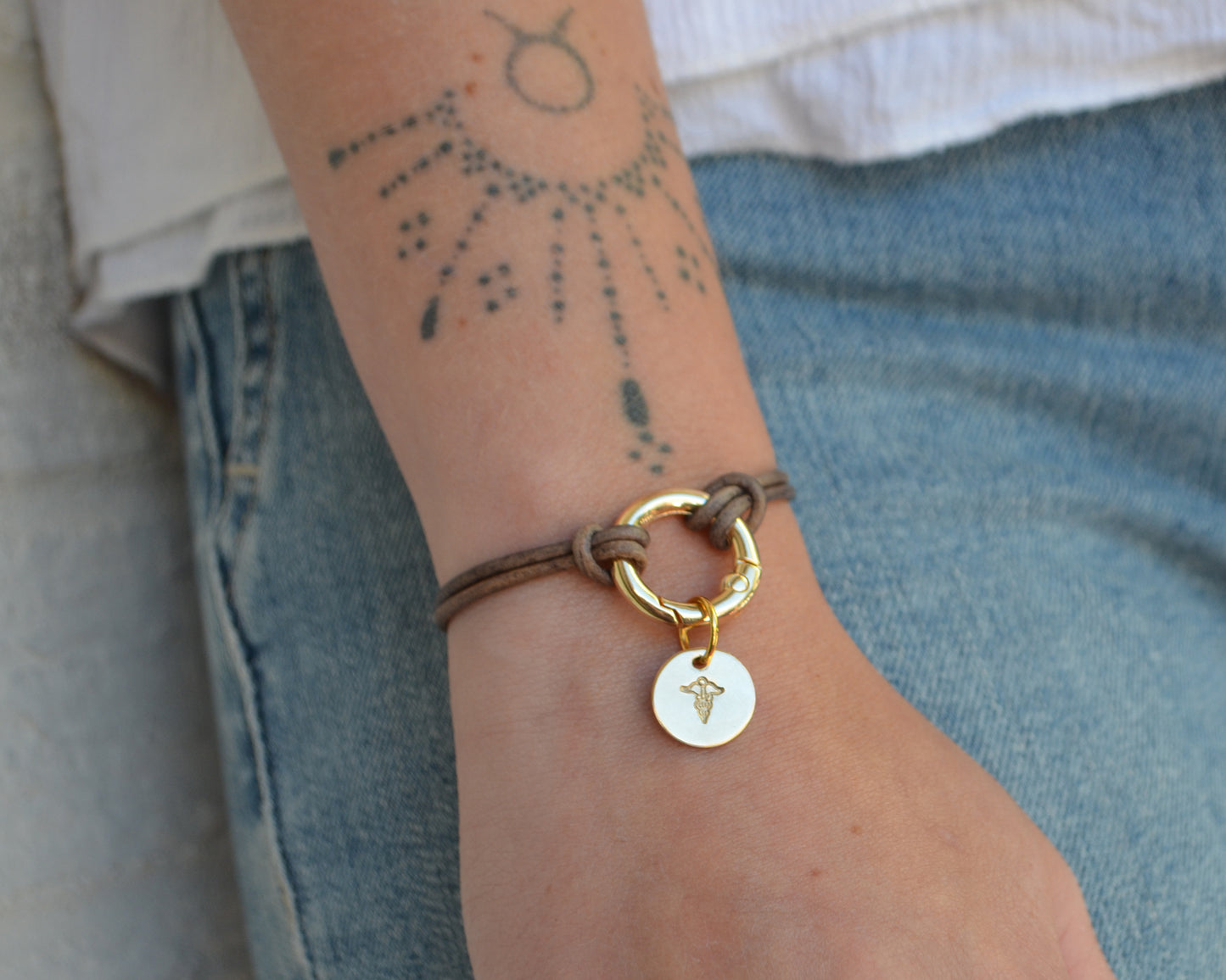 Circle Clasp Medical Alert Charm Bracelet