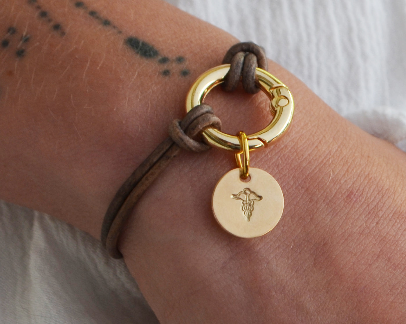 Circle Clasp Medical Alert Charm Bracelet